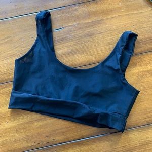 Underbares black mesh u-bra